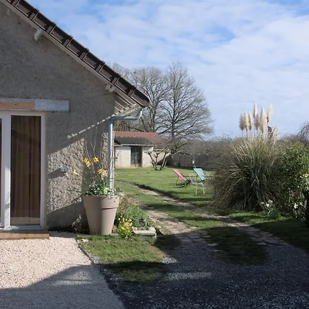 Villa Le Cocon Des Layes Les Essarts-le-Roi Exterior foto