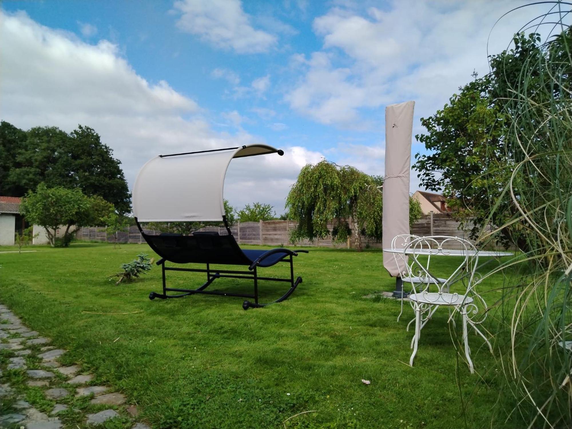 Holiday home Le Cocon Des Layes Les Essarts-le-Roi